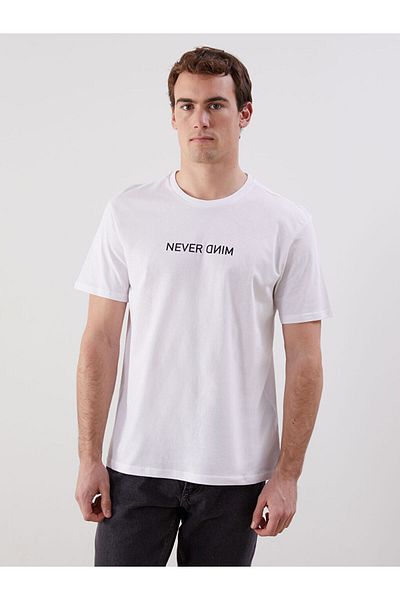 LC Waikiki New Season Crew Neck Κοντό μανίκι εμπριμέ χτενισμένο βαμβακερό ανδρικό Tisort - S5J879Z8