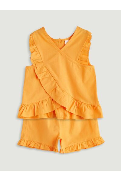 LC Waikiki Lcw Kids Crew Neck Basic Girl's Blouse and Shorts 2-Pack