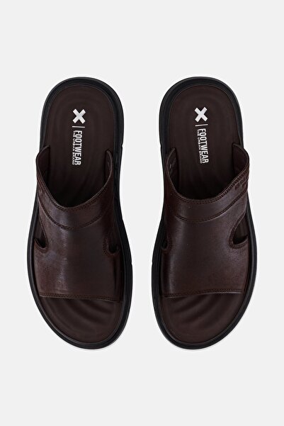 XTI Men Leather Upper Slip On Sandals, Dark Brown