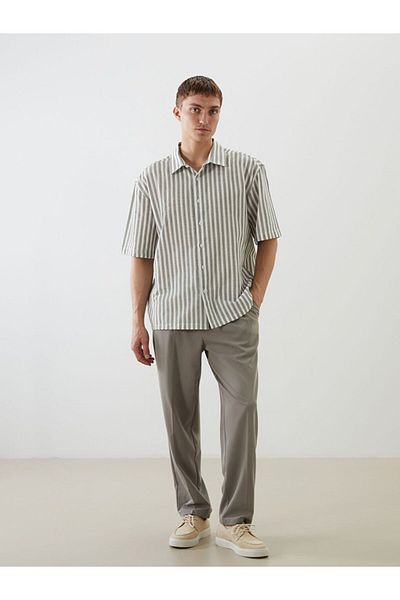 LC Waikiki Ανδρικό πουκάμισο LCW Vision Regular Fit με κοντό μανίκι Dobby
