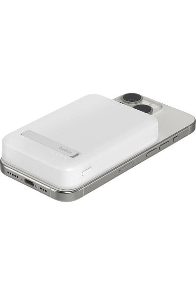 Belkin Boost Charge Pro Magnetic Power Bank with Qi2 15W 8000 mAh