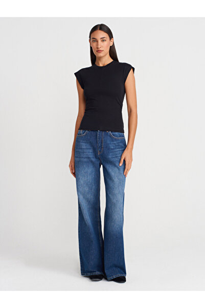 Dilvin 31875 Dikiş Detaylı T-Shirt-Siyah