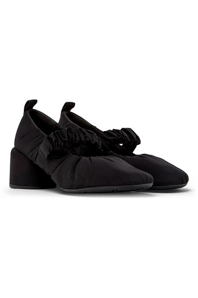 CAMPER Women's Black Thick-Heeled Shoes with Elastic Band Detail for Everyday Comfort Niki