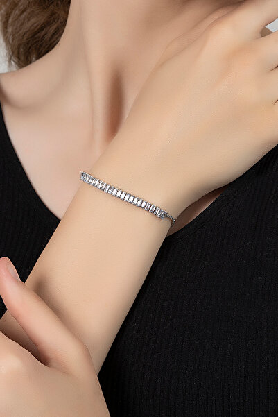 Polo Air Zarif Dikdörtgen Kasa Kadın Kol Saati Zirkon Taşlı Baget Bileklik Kombin Gümüş Renk PL-1532B2