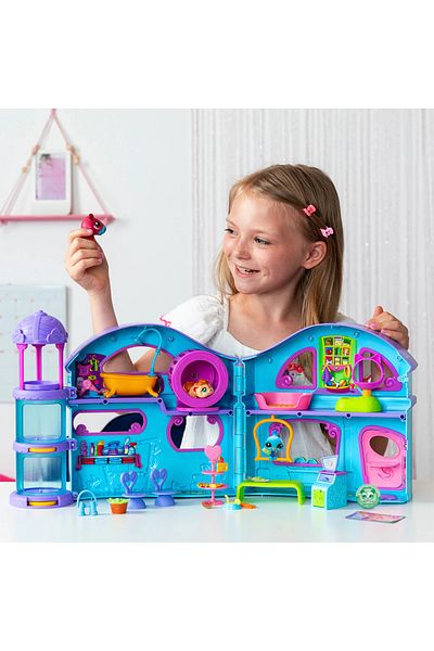 Littlest Pet Shop Lps Minis Deluxe Large Minis House - with 4 Figures and 20 Accessories