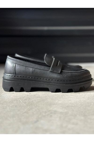 Knack High Sole Classic Shoes 779 Black (Black Sole)