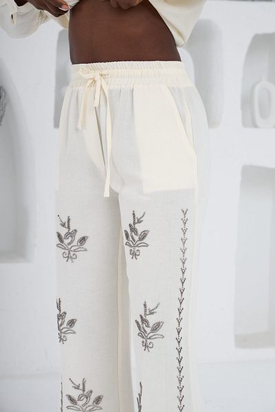 MİA NOURA Women's Woven Fabric Front Beaded Pants