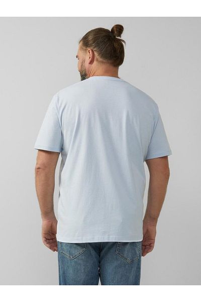 s.Oliver Big Sizes Men's Big Size V-neck T-shirt, Regular Fit