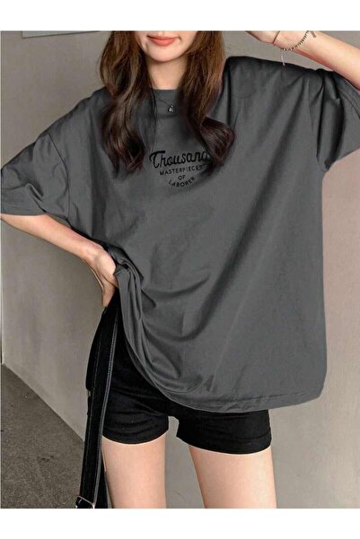 MEİLİFENG Tricou oversize cu imprimeu Smoked Thousand pentru damă