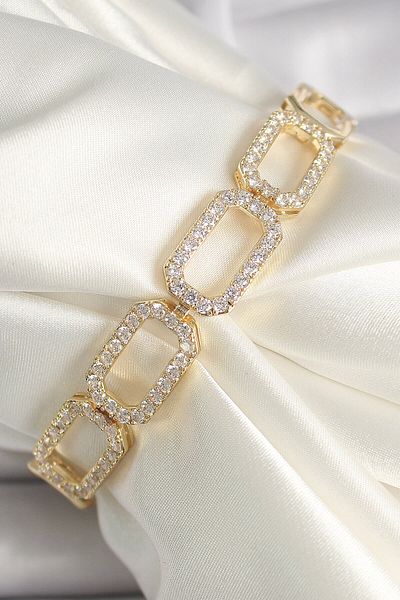 Avantaj Kapıda ®   Brass Gold Color Zircon Stone Chain Model Xuping Vip Exclusive Series Bracelet