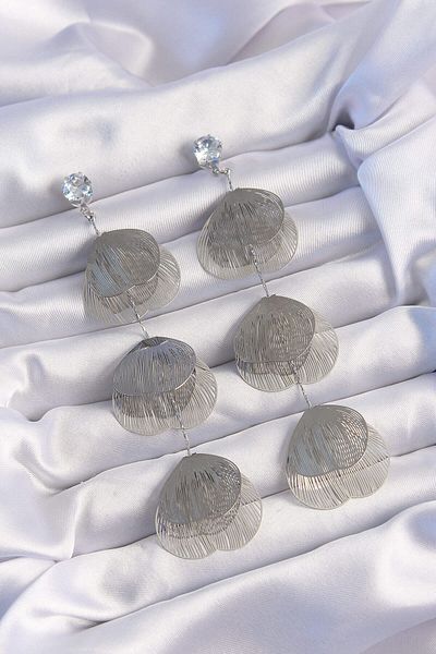 Avantaj Kapıda ®   Brass Silver Color Zircon Stone Line Plate Dangle Earrings
