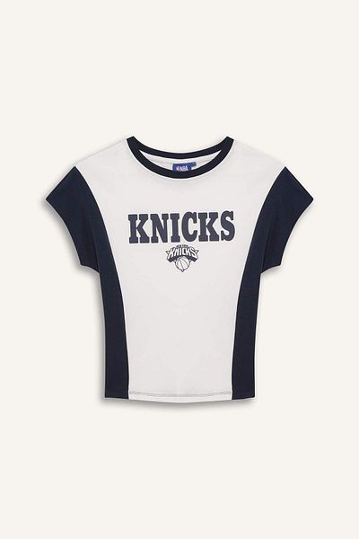 DeFacto Defactofit Nba Brooklyn Nets Slim Fit Crew Neck Short Sleeve T-Shirt E3613Ax25Sm