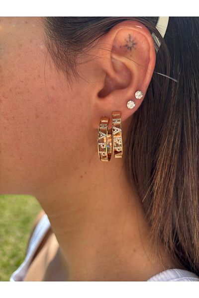 D&B Happy Oval Hoop Steel Earrings