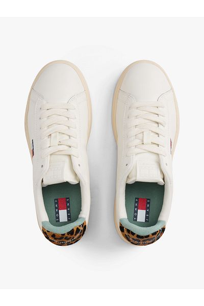 Tommy Hilfiger Women Ivory & Leopard Archive '98 Leopard Low Top Sneakers