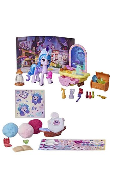Hasbro My Little Pony Izzy Moonbow Critter Creation figurine