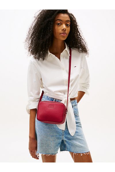 Tommy Hilfiger Women Rustic Cherry Must Camera Bag
