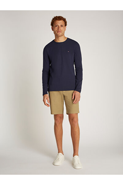 Tommy Hilfiger تي شيرت تومي هيلفيغر ديزرت سكاي للرجال بقصّة قصة ضيقة وأكمام ط...