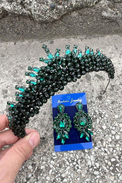 Hobigram Alyce Green Bridal Henna Crown Special Occasion Accessory Women's Crown and Three Shuttle Earrings Set – Crown, Crystal Stone
