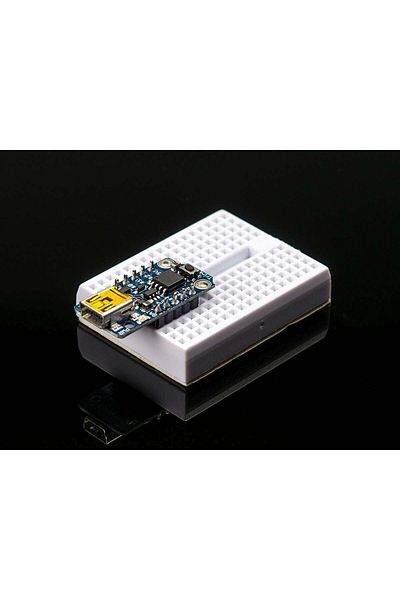 Adafruit Trinket - Mini Microcontroller - 5V Logic