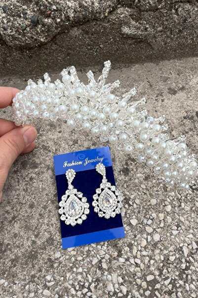 Hobigram Alyce Cream Pearl Bridal Henna Crown Special Occasion Accessory Women's Crown and Drop Shuttle Earring Set