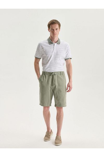 LC Waikiki Green Standard Fit Men's Shorts with Tie Waist Detail