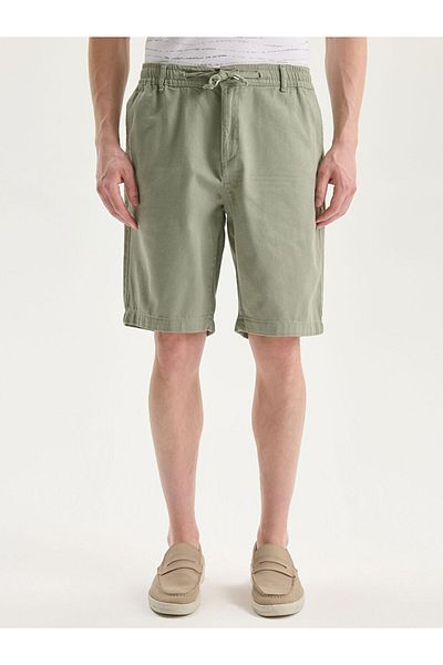 LC Waikiki Standard Fit Men's Shorts with Tie Waist Detail