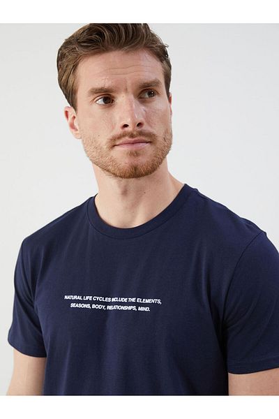 LC Waikiki New Season Crew Neck εμπριμέ χτενισμένο βαμβακερό ανδρικό Tisort - S5J863Z8