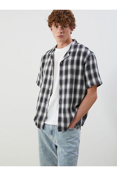 LC Waikiki Comfortable Fit Short Sleeve Plaid Men's Shirt