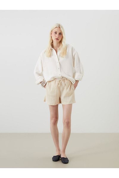 LC Waikiki Pink Textured Muslin Women's Shorts with Elastic Waist