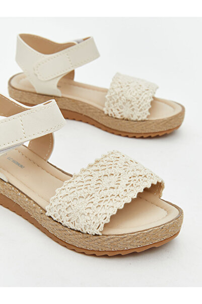 LC Waikiki Lcw Steps Beige Lace Detailed Girls' Sandals