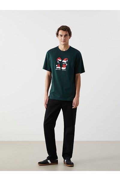 LC Waikiki Crew Neck Short Sleeve New Year Themed Combed Cotton Men's T-Shirt