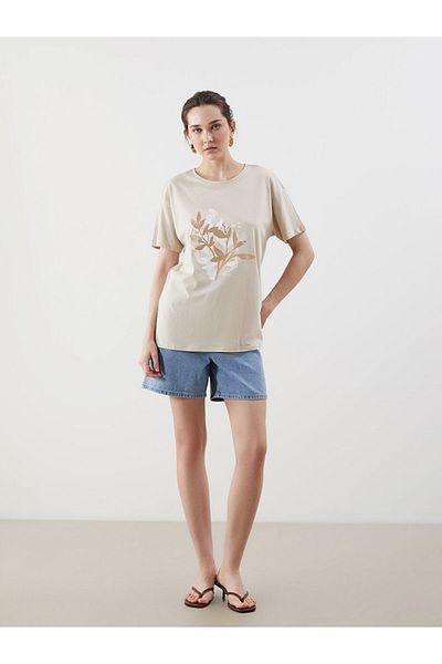 LC Waikiki Beige Crew Neck Floral Women's T-Shirt