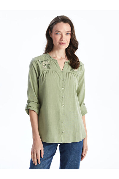 LC Waikiki قميص نسائي من RMZ GİYİM FARKIYA بياقة روبا مزين بالزهور