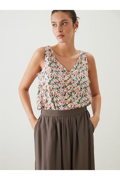 LC Waikiki V-Neck Floral Blouse