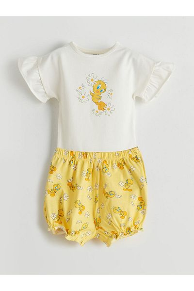 LC Waikiki Tweety Printed Baby Girl Snapback Bodysuit and Shorts 2-Piece