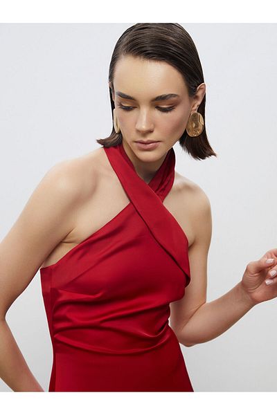 LC Waikiki Βραδινό φόρεμα LCW Halter γιακά σατέν