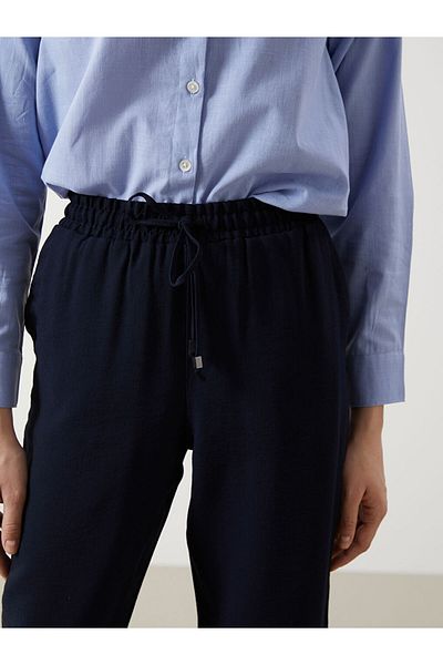LC Waikiki New Season Elastic Waist Carrot Cut Women's Trousers - S40799Z8