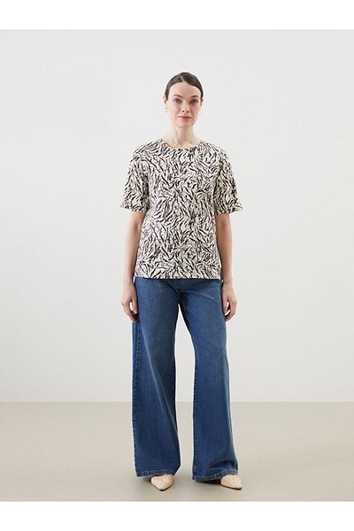 LC Waikiki Grace Navy Blue Crew Neck Floral Women's T-Shirt