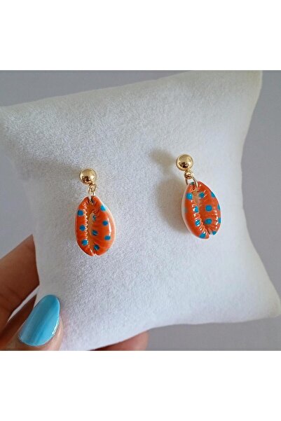 Ödül Moda تحويل البساطة إلى الأناقة مع هذه الأقراط المصممة من الصدف الحقيقي ا...