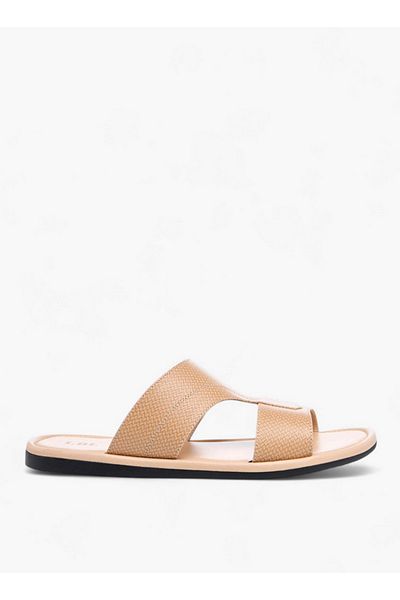 LBL by Shoexpress Men's Textured Slip-On Arabic Sandals