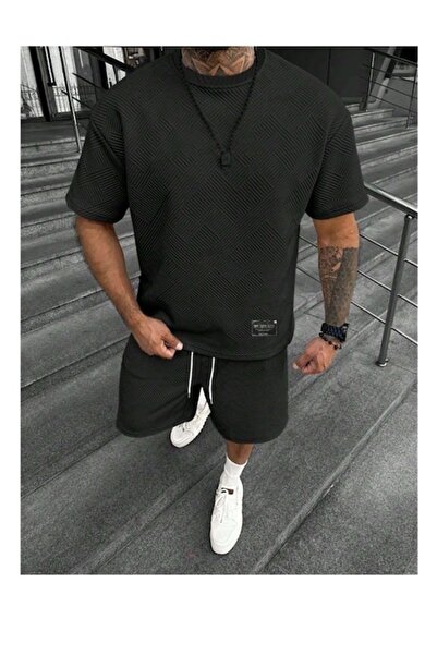 The Casius. Men's Set of T-Shirt and Shorts, Textured Material, Size L, Black Color