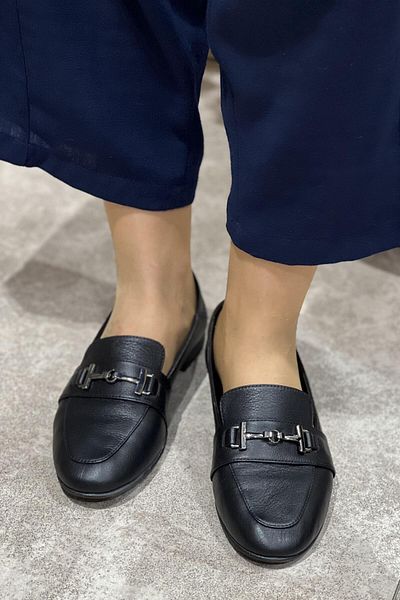 Majensia Genuine Leather Ballerinas with Buckle Detail