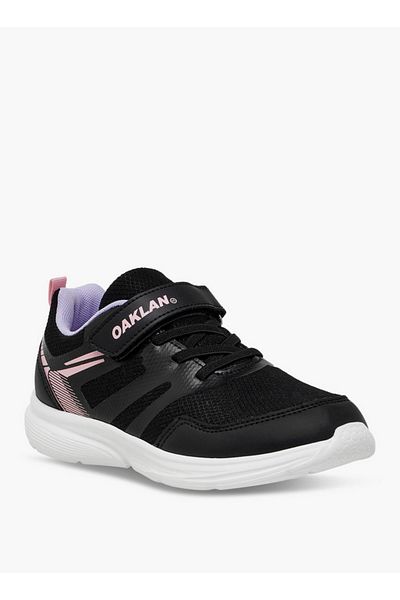 Oaklan by Shoexpress Girls Panelled Sports Shoes with Hook and Loop Closure