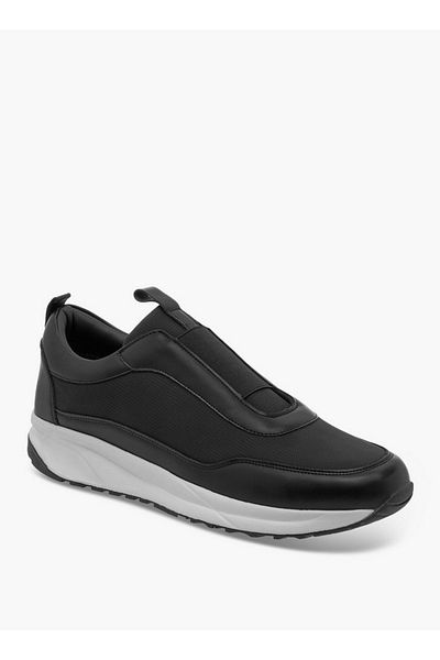 LBL by Shoexpress Men's Panelled Slip-On Sneakers