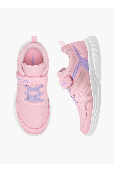 Oaklan by Shoexpress Girls Panelled Sports Shoes with Hook and Loop Closure