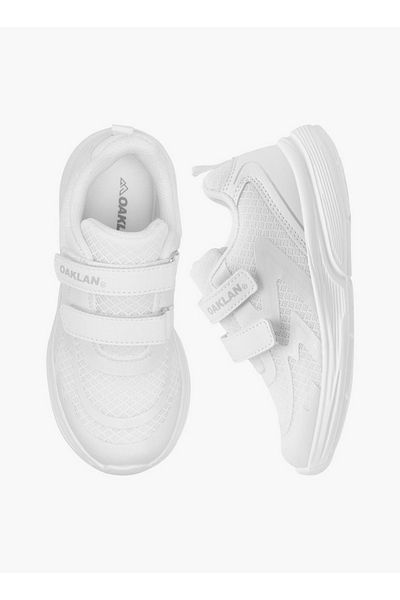 Oaklan by Shoexpress Girls Panelled Sports Shoes with Hook and Loop Closure