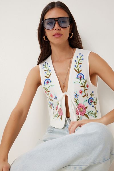 Lovelyİstanbul Flower Embroidered Muslin Vest Ekru Lfh0003
