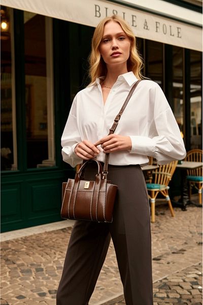 PayBuy Women's Mini Tote Bag Modern Gold Buckle Design Suitable for Hand and Shoulder Use