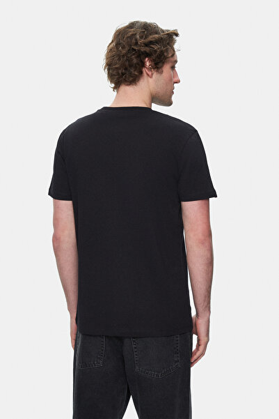 Eckō Unltd. Tomlinson Black Crew Neck Printed Standard Fit Men's Tshirt