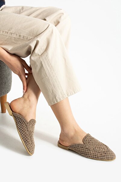 Sivarro Velora Women's Straw Knitted Slippers – Coffee Elegance